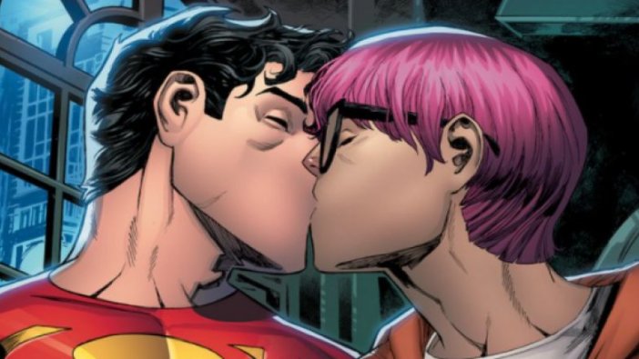 Yeni Superman'in cinsel yönelimi dikkat çekti