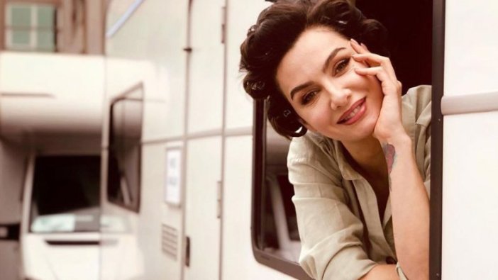 Birce Akalay yeni bir sektöre adım attı   