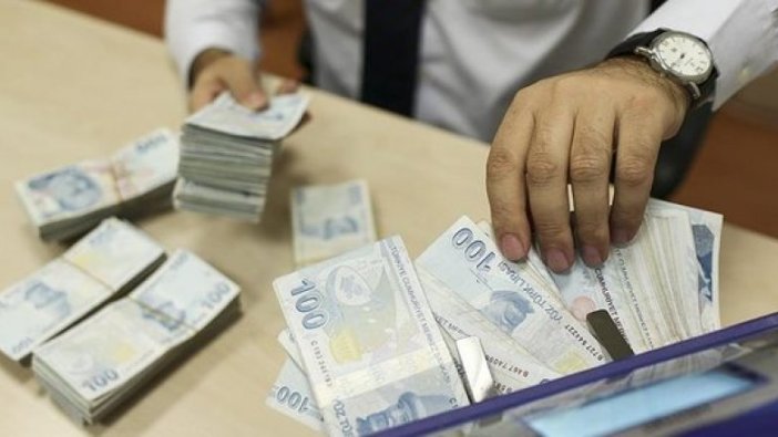 Bankalar duyurdu! Emeklileri sevindirecek haber