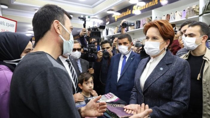 İYİ Parti lideri Meral Akşener Siirt'te Başbakan Akşener sloganlarıyla karşılandı