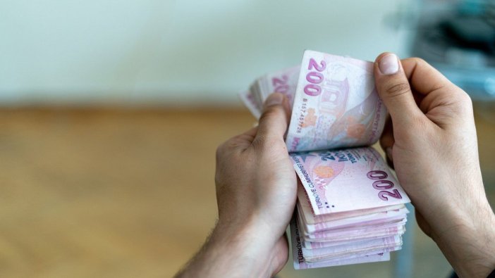 Emeklilere Yeni Müjde! Bankalardan promosyon alana 3300 TL'ye kadar adında ödeme
