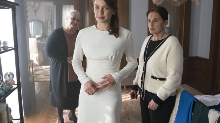 Camdaki Kız’da Burcu Biricik yerine Neslihan Atagül geliyor iddiası