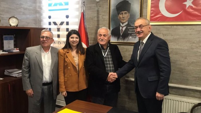 Bursa Nilüfer’de İYİ Parti’ye, gençlerden ve kadınlardan yoğun ilgi…