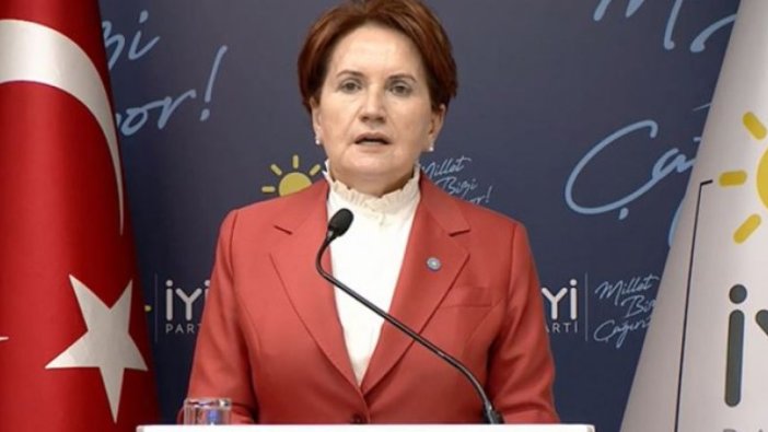 İYİ Parti lideri Akşener Denizli'de gövde gösterisi yaptı
