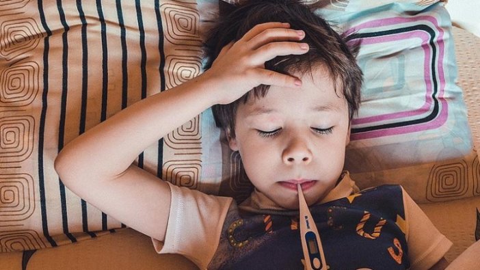 Koronayı belirtisiz geçiren çocuklarda MIS-C şüphesi