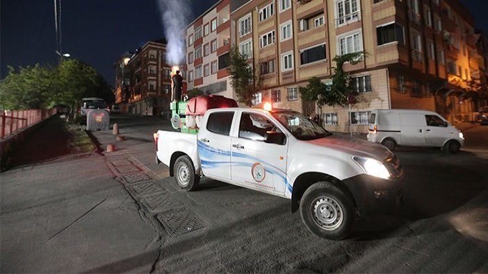 Gaziosmanpaşa’da sokaklar ilaçlanıyor