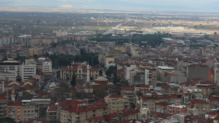 Manisa'da icradan satılık tarım arazisi