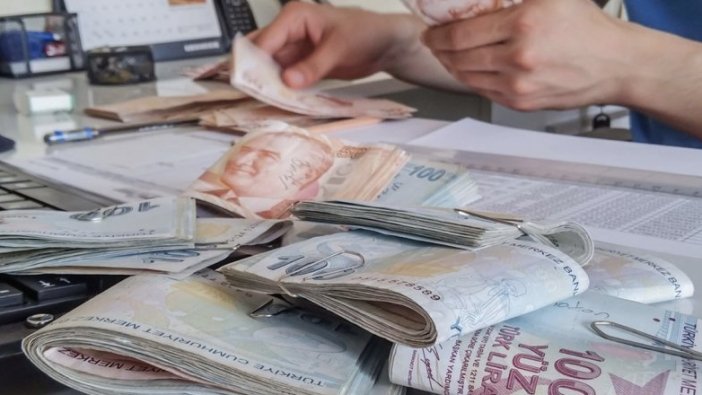 Emekli olamayan herkese aylık 1084 TL