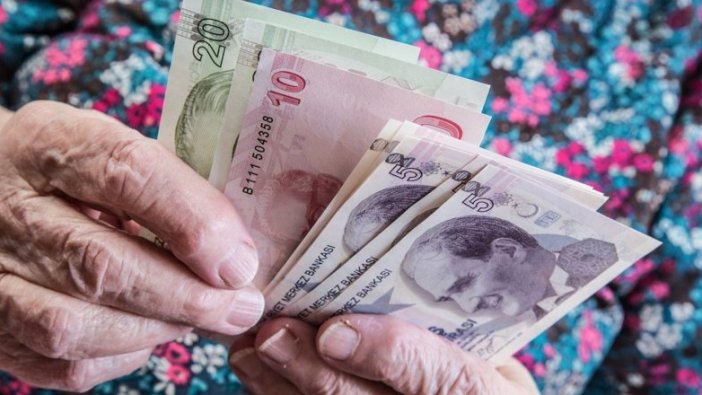 Emekli maaşlarında ek iş ödemesi