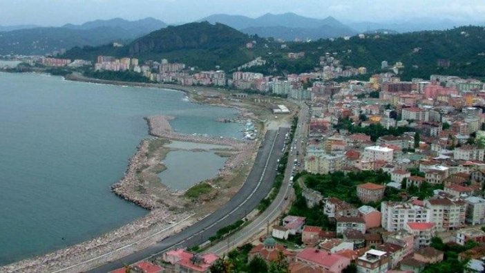 Giresun'da icradan satılık mesken ve fındık bahçesi
