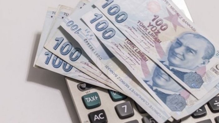 Evde bakım maaşları yükseldi. Yüz binlerce kişi yararlanacak