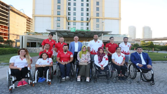 Engelli 13 sporcu Türkiye için yarışacak