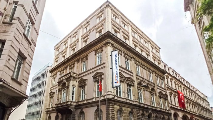 İstanbul Galata Üniversitesi personel alacak