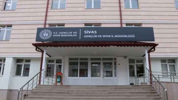 Sivas Gençlik Ve Spor İl Müdürlüğü kıyafet satın alacak