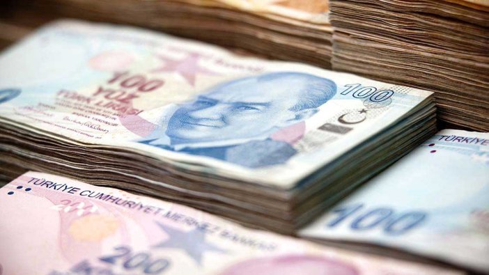 YÖK duyurdu: Öğrencilere 6 bin lira burs