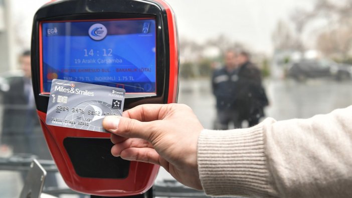 Toplu taşımada mobil ödeme yaygınlaşıyor