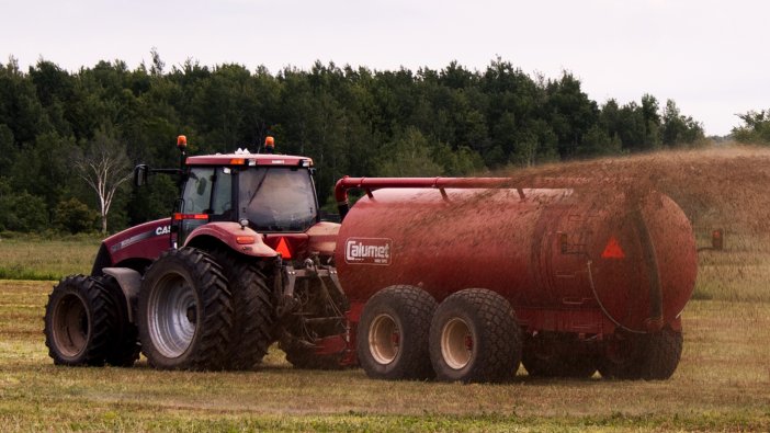 Başkent'te çiftçiye sıvı gübre desteği