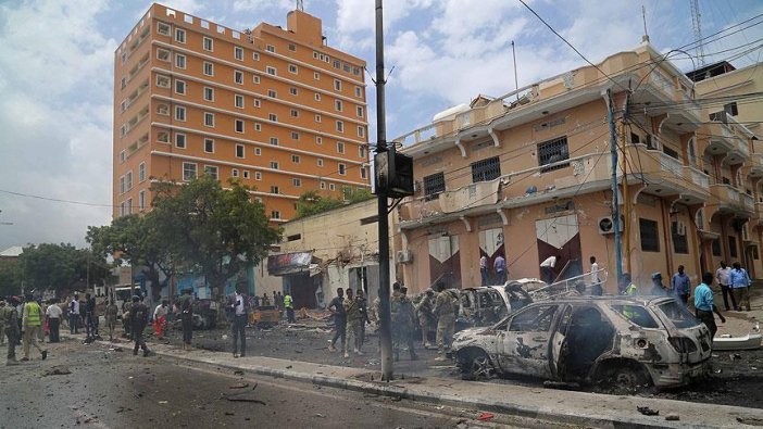 Somali'de bombalı saldırı: 6 ölü