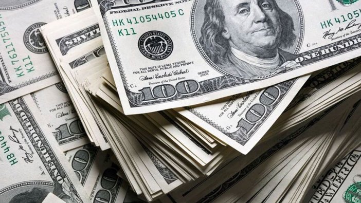 Yılsonu dolar kuru tahmini yükseldi