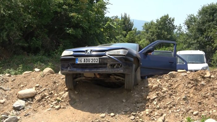 Dur ihtarına uymadı, kovalamaca sonrası polisle çatıştı