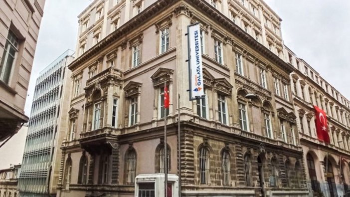 Galata Üniversitesi öğretim görevlisi ilanına çıktı