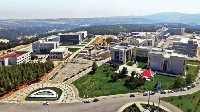 Uşak Üniversitesi 7 sözleşmeli personel alacak