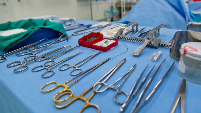 Kayseri Erciyes Üniversitesi cerrahi malzeme alacak