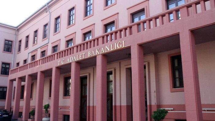 Adalet Bakanlığı 1500 hakim ve savcı alacak