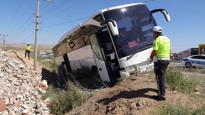 Yozgat'ta yolcu otobüsü kaza yaptı: 8 yaralı