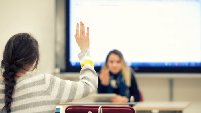 Öğretmenlerin ek ders ücretlerine ilişkin dikkat çeken karar