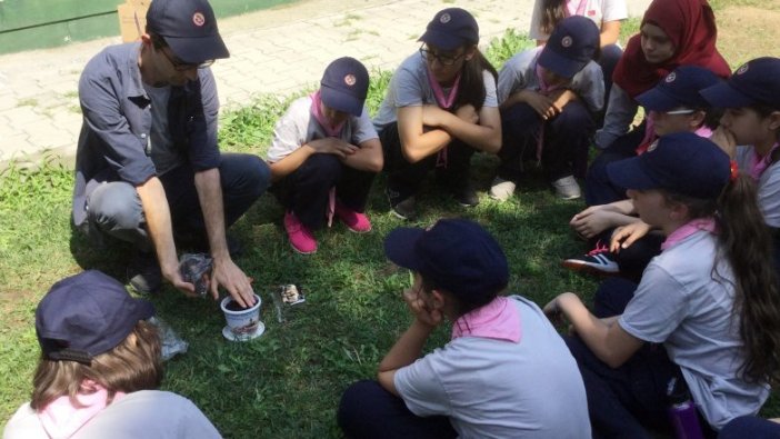 Genç izcilere doğal tarım eğitimi veriliyor