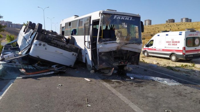 Gaziantep'te işçi servisleri kaza yaptı: 22 yaralı