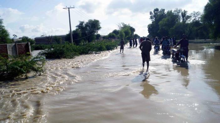 Pakistan'da sel felaketi: Son 24 saatte 45 ölü