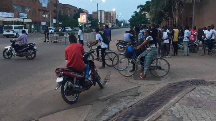 Burkina Faso'da restorana saldırı: 20 ölü