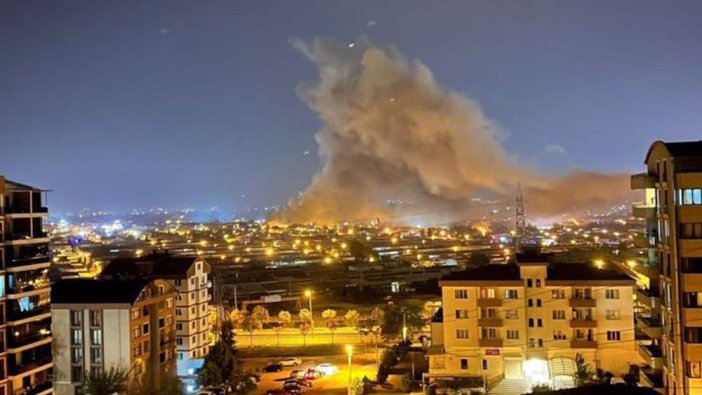 Bursa'da kalıp fabrikasında yangın