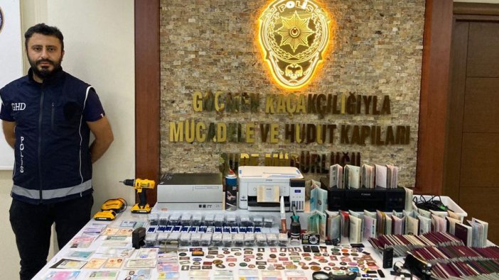 İstanbul’da göçmen kaçakçılığından casusluk faaliyeti çıktı