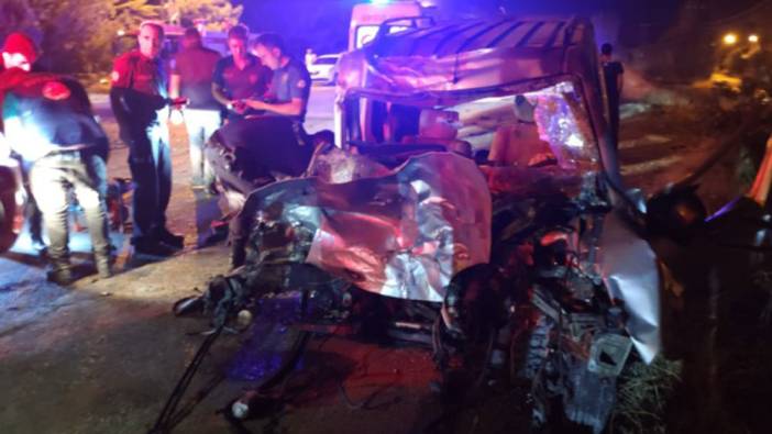 Yolcu otobüsü kazası: 2 ölü 8 yaralı