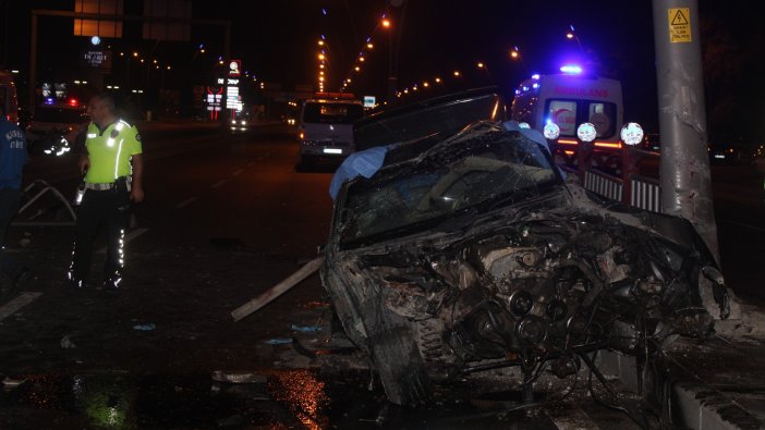 Kayseri'de korkunç kaza: 2 ölü 2 yaralı