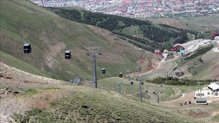 Erzurum'da icradan satılık tarla