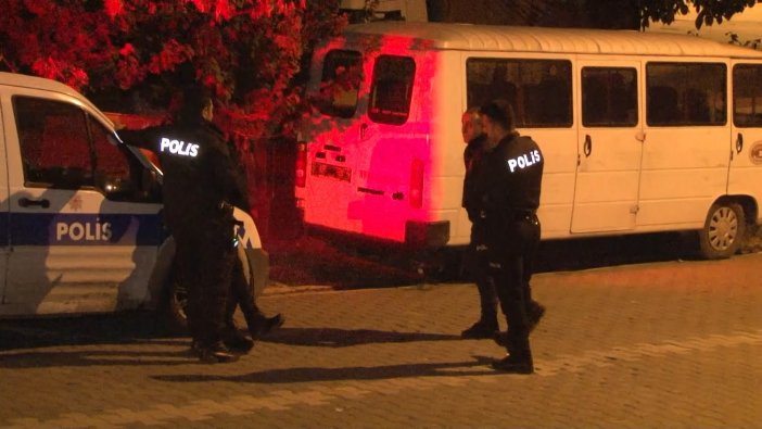 Esenyurt'ta aileler arasında silahlı çatışma