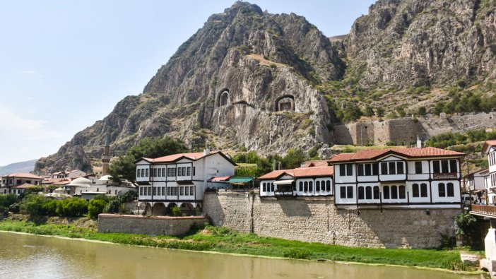 Amasya'da icradan satılık tarla