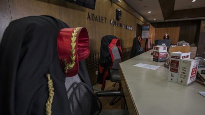 Bin 971 hakim ve savcı bir üst dereceye geçmeye hak kazandı