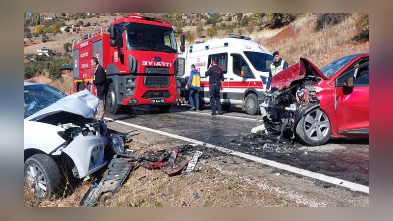 Korkunç trafik kazası: 5 yaralı