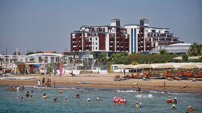Turizmde 1,5 milyar dolar bayram geliri bekleniyor