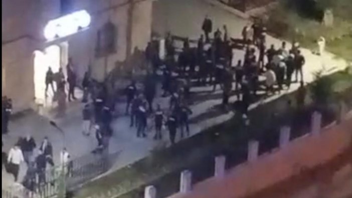 İki esnaf arasında kavga. Cadde doldu taştı