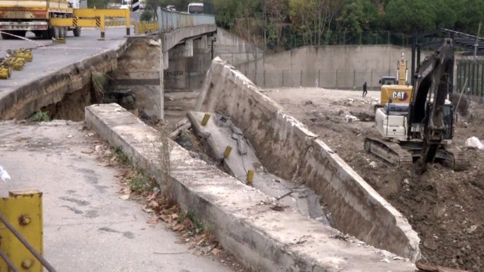 Bakırköy'de istinat duvarı çöktü! Yol trafiğe kapatıldı