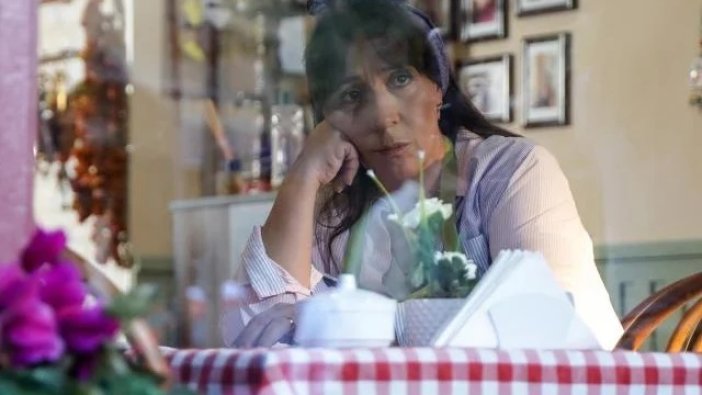 Binnur Kaya'yı kahreden haber