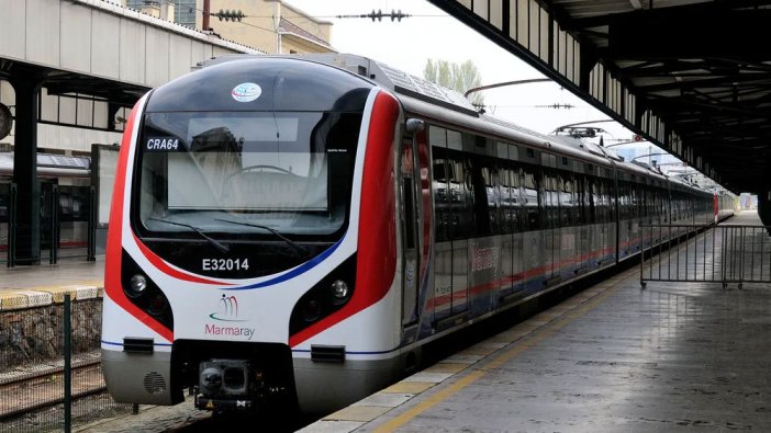 Marmaray seferleri depremden dolayı gecikmeli başladı