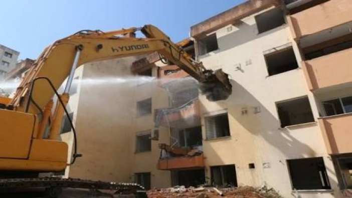 ‘Dönüşümde Kartal Modeli’ kapsamında 9 bina yıkıldı