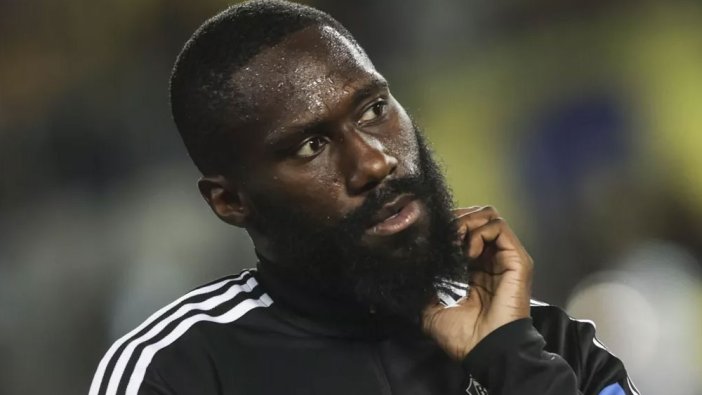 Beşiktaş Arthur Masuaku için resmi adımı attı